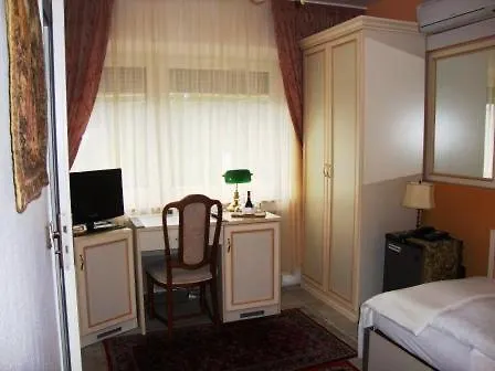 Haus Mooren, Garni 4* Dusseldorf